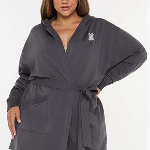 NEW, UNUSED Savage X Fenty Robe in Gray in M/L